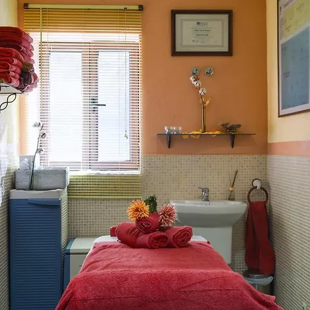 La Senda De Caracoles - *