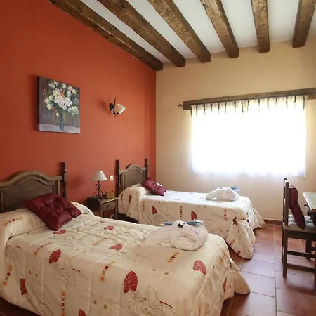 La Senda De Caracoles - Hotel Grado del Pico