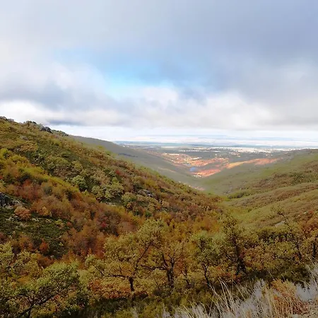 Hotel La Senda De Caracoles - Grado del Pico
